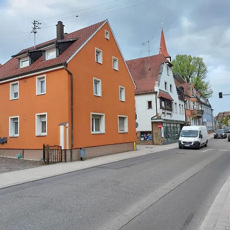 Daire F&f - 3 Zimmer Dg Schickes - Zentral Mit Kostenfreien Privatparkplaetzen Und Wlan