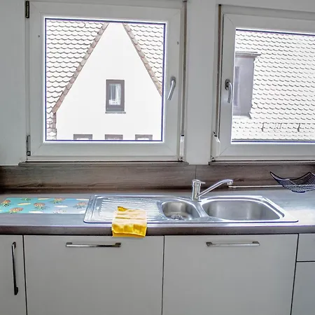 Daire F&f - 3 Zimmer Dg Schickes - Zentral Mit Kostenfreien Privatparkplaetzen Und Wlan